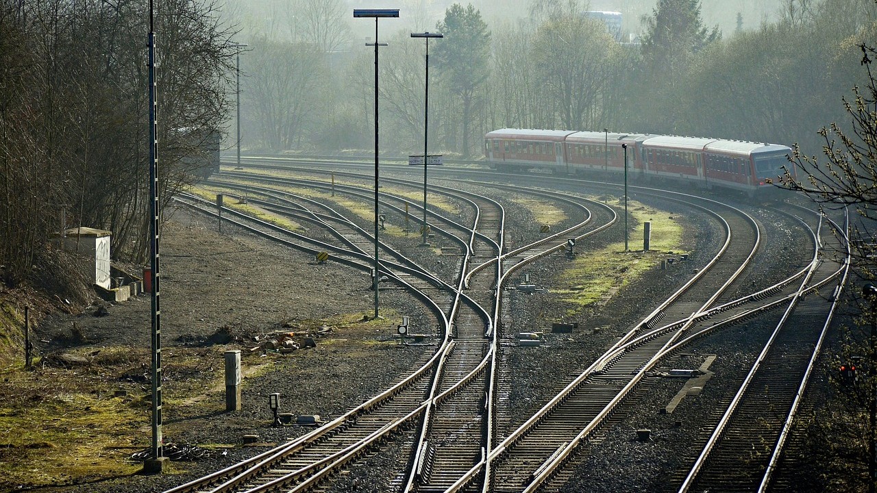 hpgruesen railways 1377329 1280