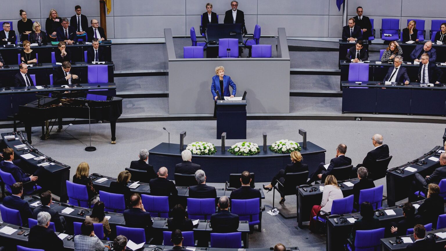 kw05 gedenkstunde bericht bild totale