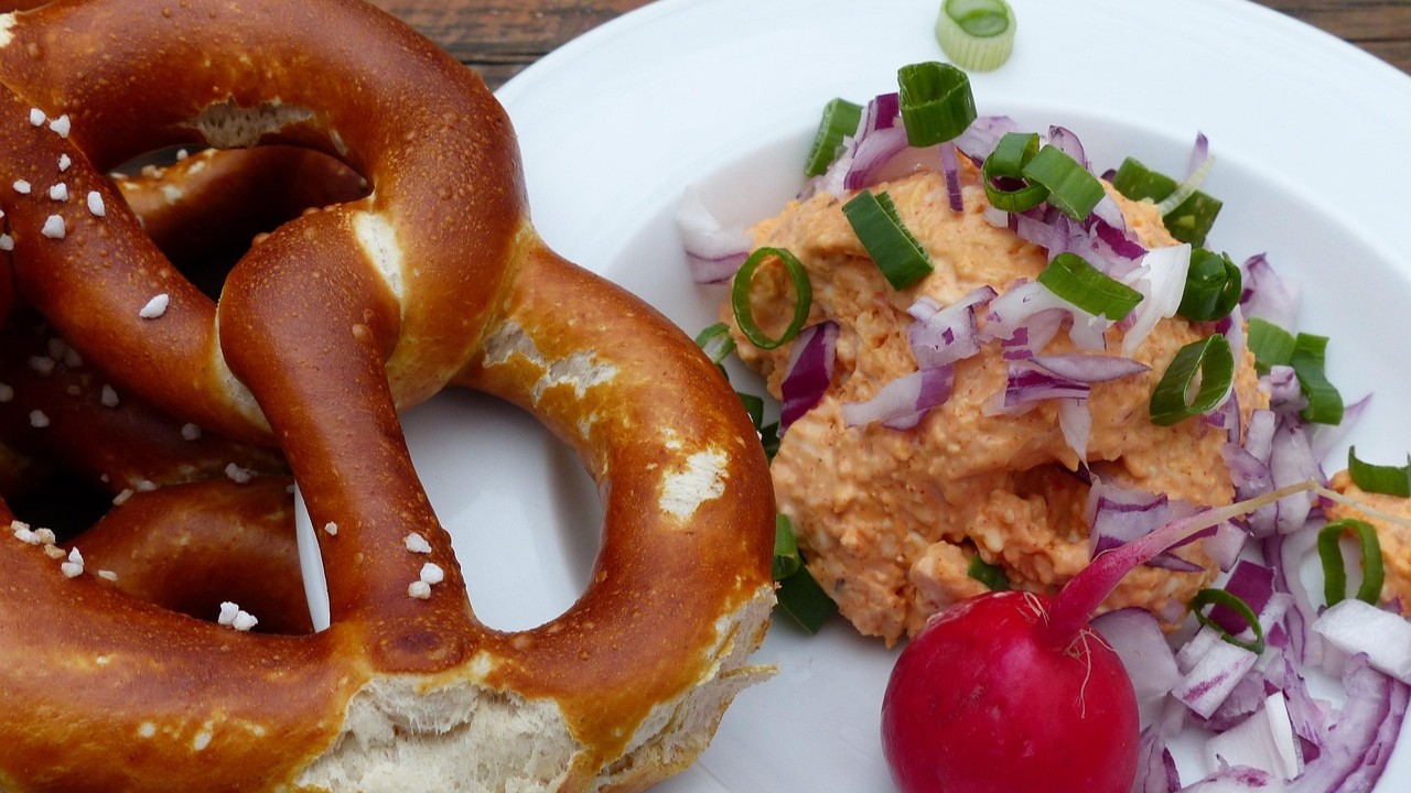 pretzels 2299280 1280